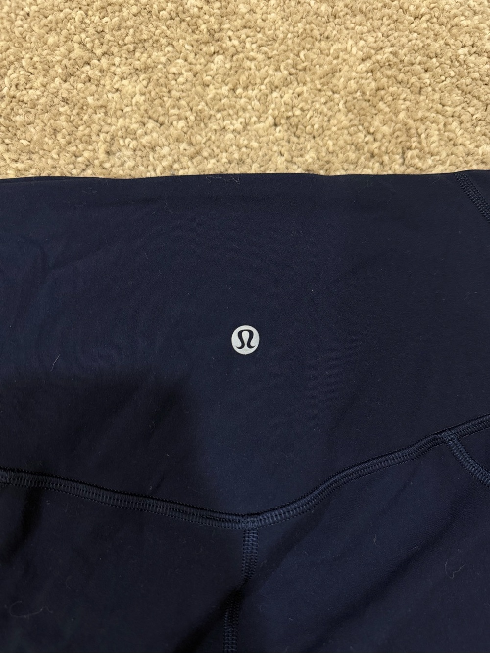 LIKE NEW lululemon High-Rise Align Biker Shorts With Pockets Dark Navy Size 4 - Picture 3 of 5